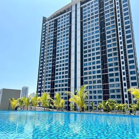Jesselton Quay Sea View Hotell Kota Kinabalu Eksteriør bilde