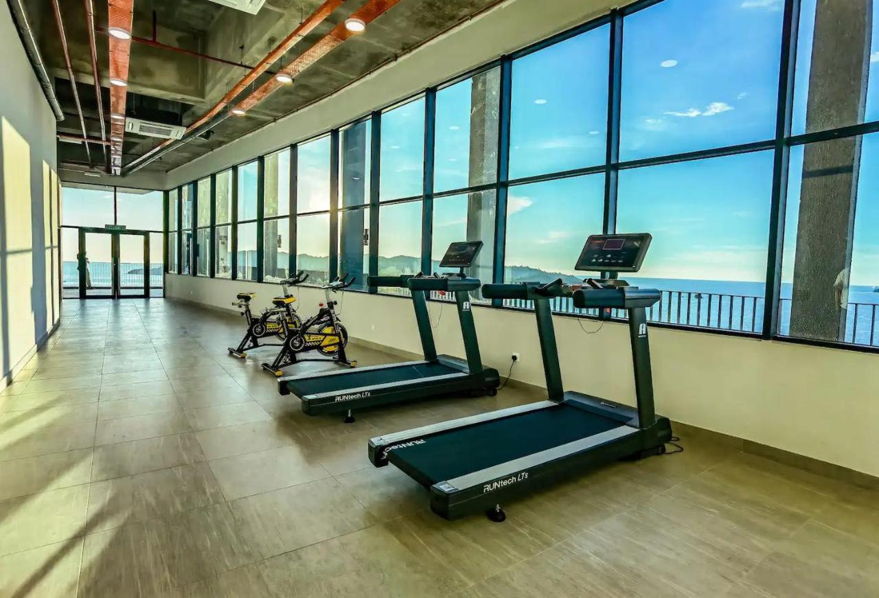 Jesselton Quay Sea View Hotell Kota Kinabalu Eksteriør bilde